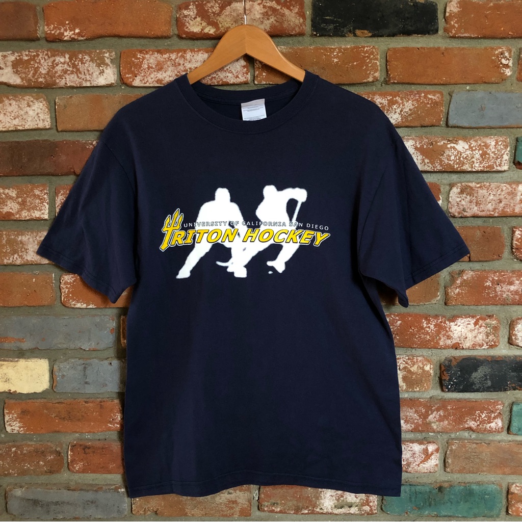 Vintage Y2k Ucsd Triton Hockey College Casual TShirt